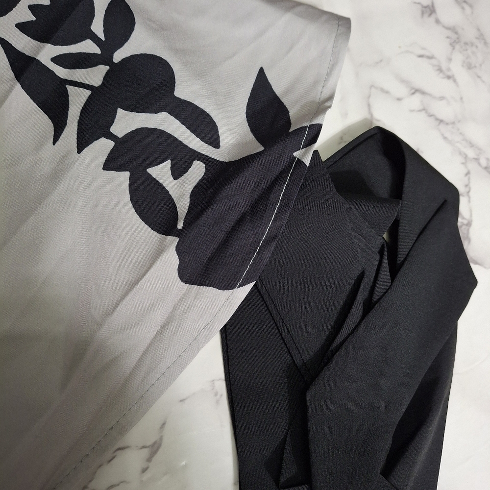 Elegant Black and Gray Floral Dress - Picture 4 of 7